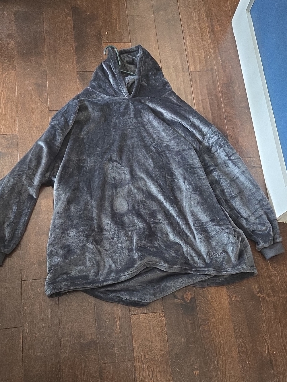 Plush Hooded Oversized Pullover - Charcoal Gray